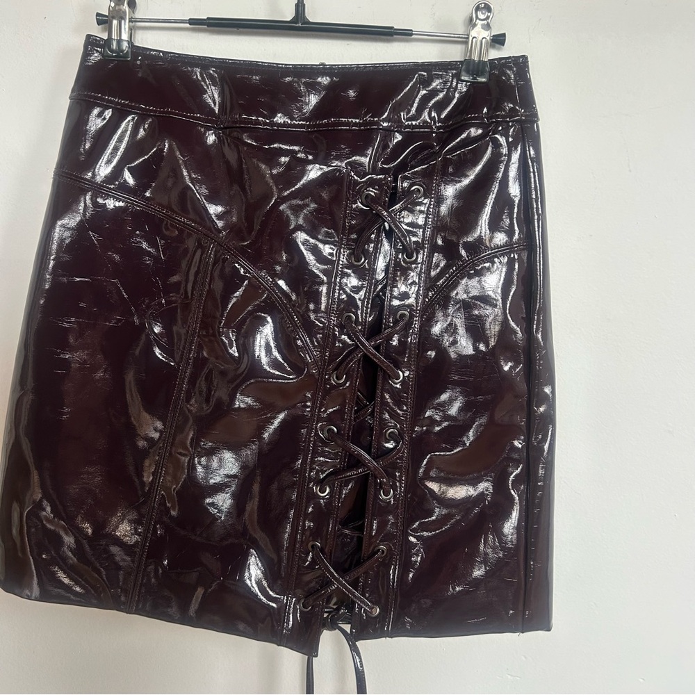 Nicholas Sofie Dark Plum Faux Patent Leather Wrap Style Lace Up Mini Skirt Sz 4
